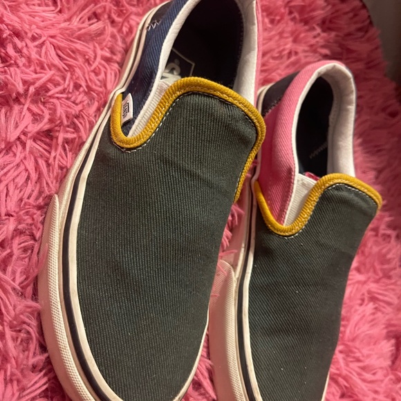 multicolor vans🌈 - Picture 2 of 6